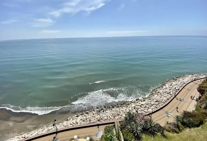 Apartamentos Castillo Del Vigía