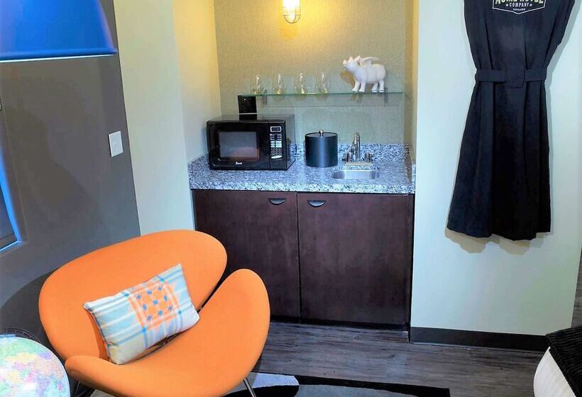 Acme Hotel Company Chicago