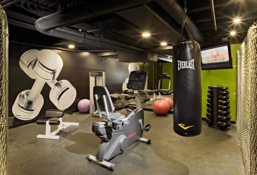 Acme Hotel Company Chicago