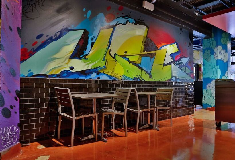 Acme Hotel Company Chicago