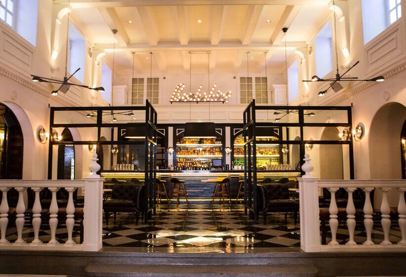 Acme Hotel Company Chicago