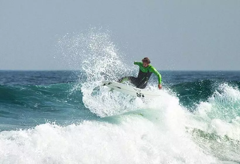 فندق Balneario de Carballo