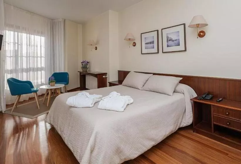 فندق Balneario de Carballo