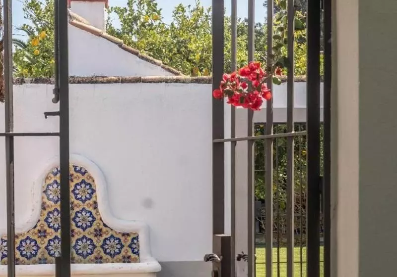 Отель Cortijo De Los Mimbrales