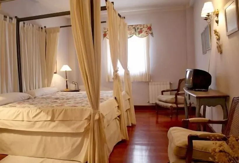 ホテル Don Fadrique