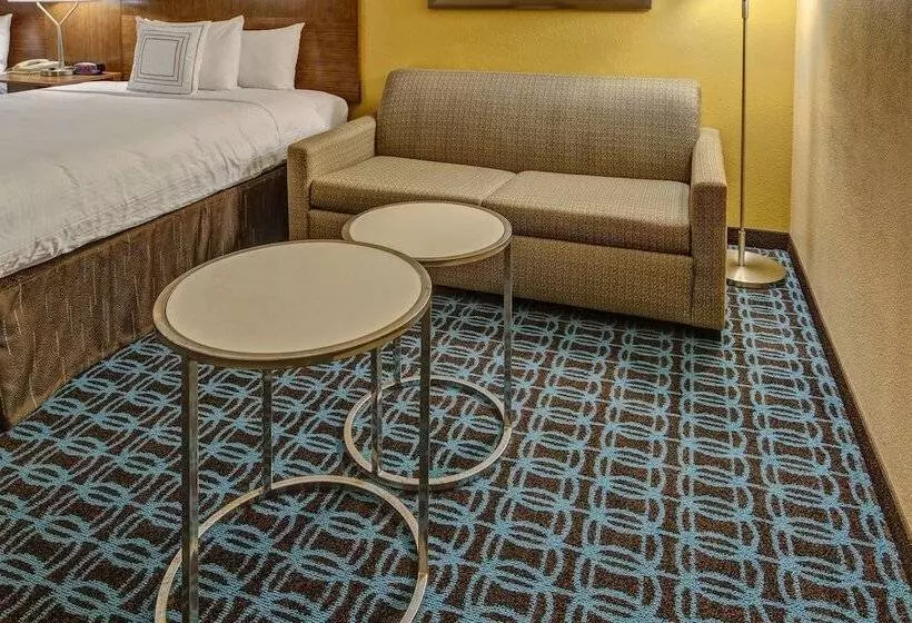 هتل Fairfield Inn And Suites By Marriott Orlando Near Universal Orlando