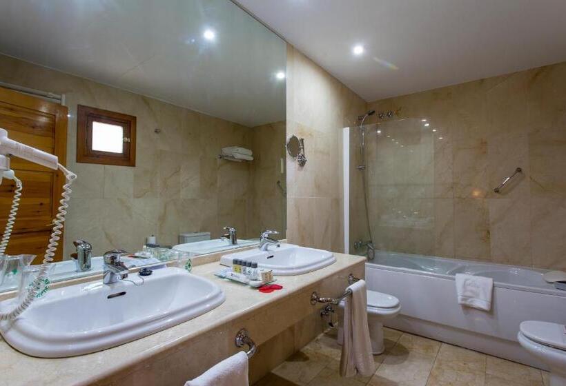 فندق Hospederia Hurdes Reales