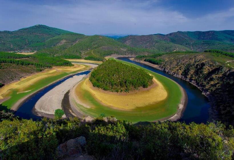 فندق Hospederia Hurdes Reales