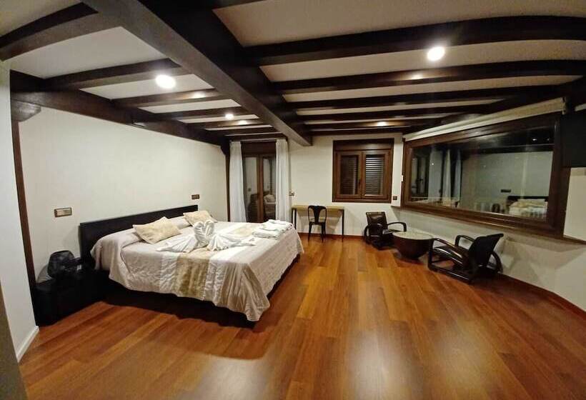 فندق Hostal El Cerro Only Adults