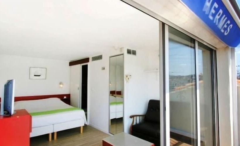 هتل Hôtel Hermès