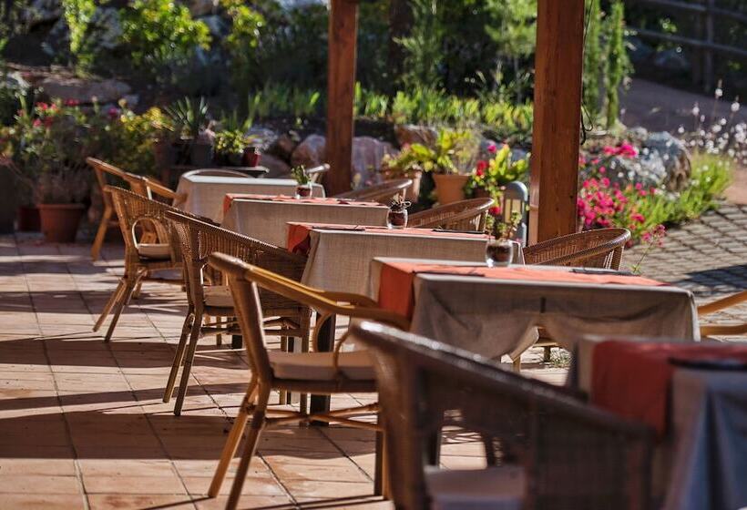 Hotel Mas Ses Vinyes - Adults Only