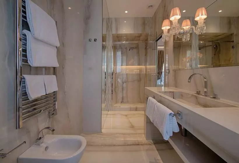 בית מלון כפרי Palazzo Nainer