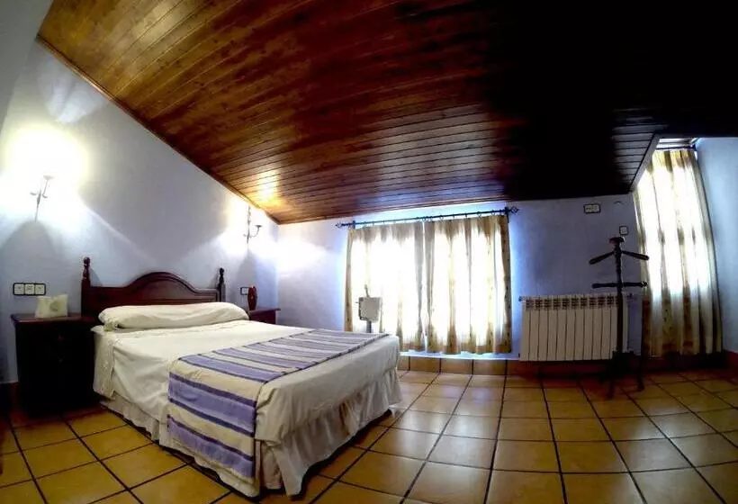 Отель Paraiso De Bujaraiza