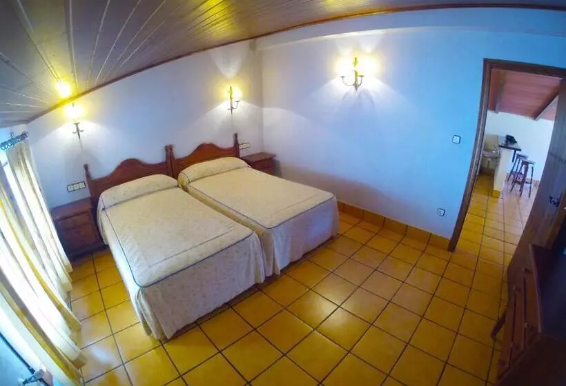 Отель Paraiso De Bujaraiza