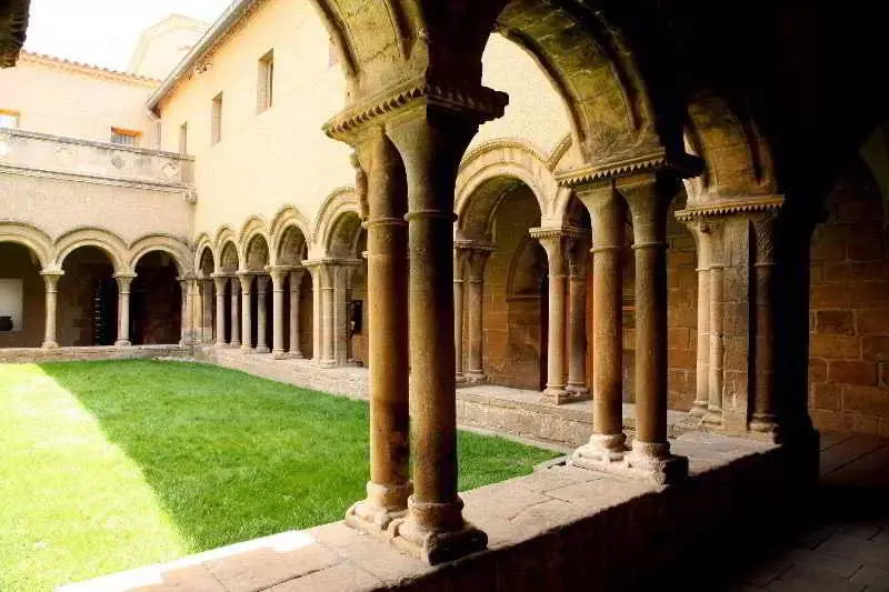 בית מלון כפרי Monestir De Les Avellanes