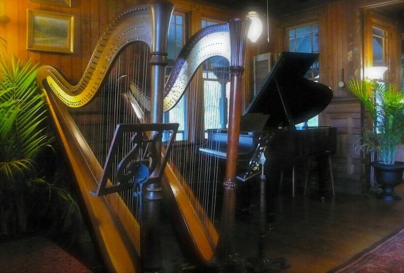 فندق فئة نجمة واحدة Spillian