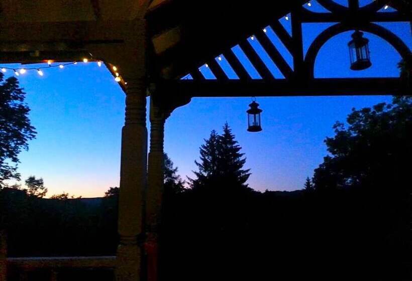 فندق فئة نجمة واحدة Spillian