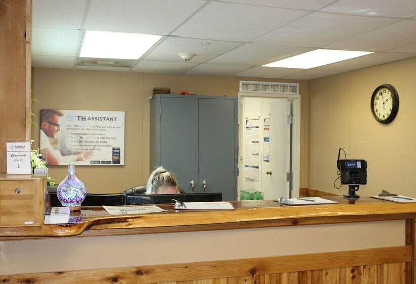 فندق Target Hospitality Mentone Skillman Station Lodge