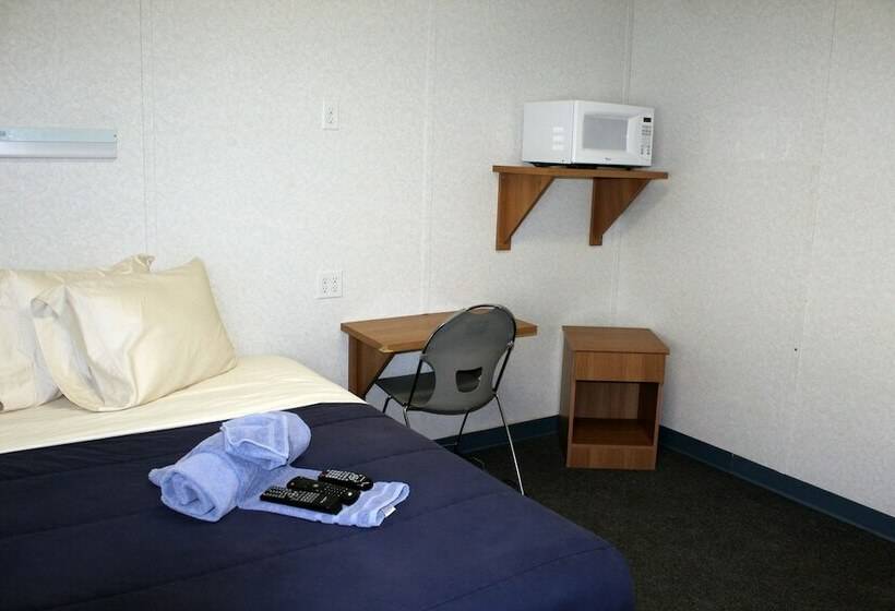 فندق Target Hospitality Mentone Skillman Station Lodge