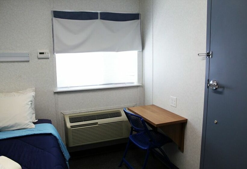 فندق Target Hospitality Mentone Skillman Station Lodge