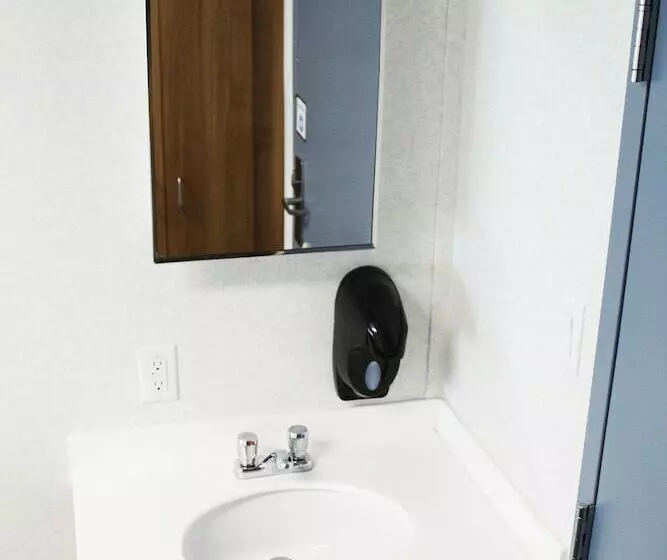 Hotelli Target Hospitality   Mentone Skillman Station Lodge