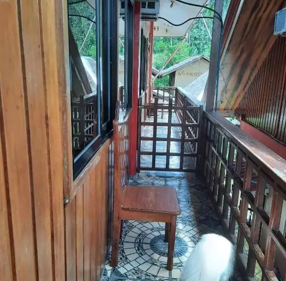 ペンション Ferranco Tourist Inn