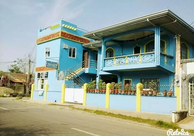 Ravara Natividad Pension House