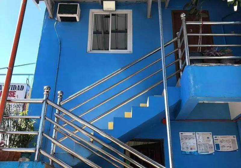 Ravara Natividad Pension House