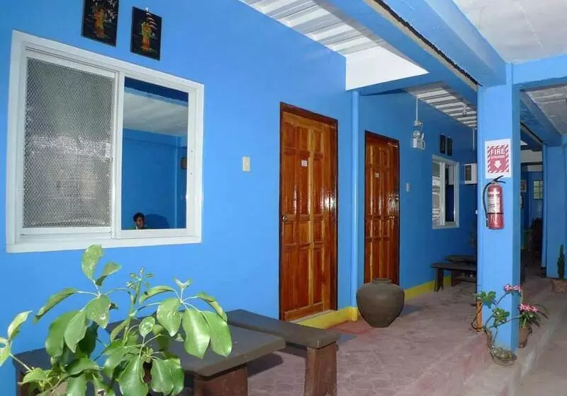 Ravara Natividad Pension House