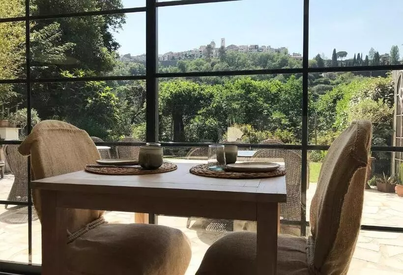 Aamiaismajoitus (B&B) Bastide Nomade   Guest House