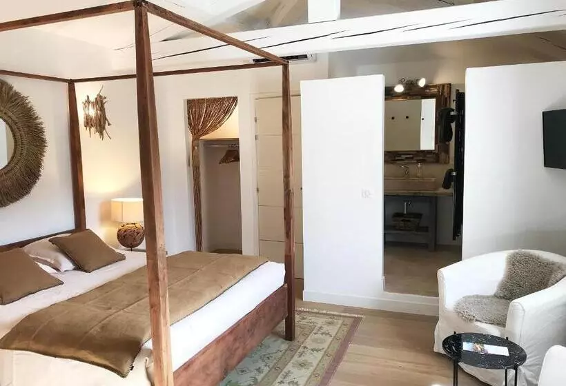 Aamiaismajoitus (B&B) Bastide Nomade   Guest House