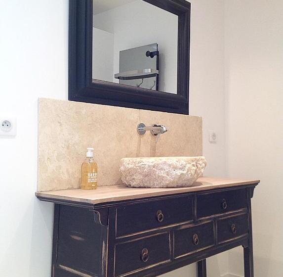 تختخواب و صبحانه Bastide Nomade   Guest House