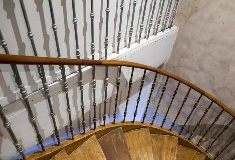 Aamiaismajoitus (B&B) Domaine Castell De Blés