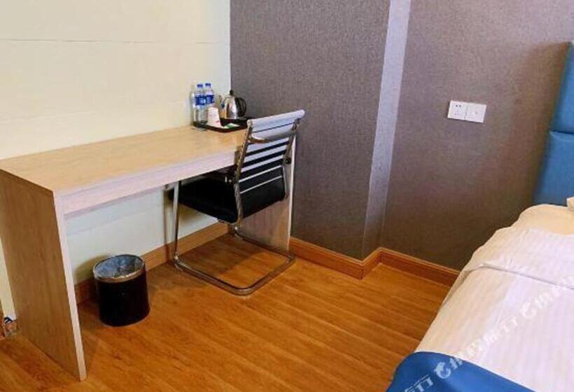 Pai Hotel Zhuhai Xinxiangzhou China Resources Vanguard Minzhu Railway Station