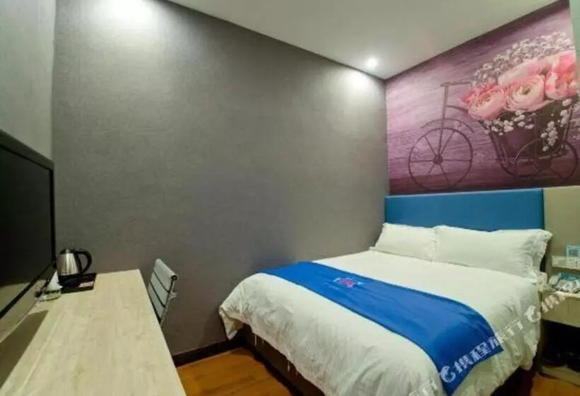 Pai Hotel Zhuhai Xinxiangzhou China Resources Vanguard Minzhu Railway Station