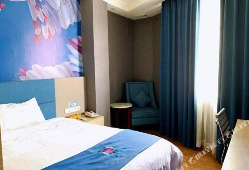 Pai Hotel Zhuhai Xinxiangzhou China Resources Vanguard Minzhu Railway Station