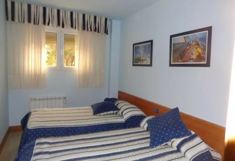 Apartamentos La Marina