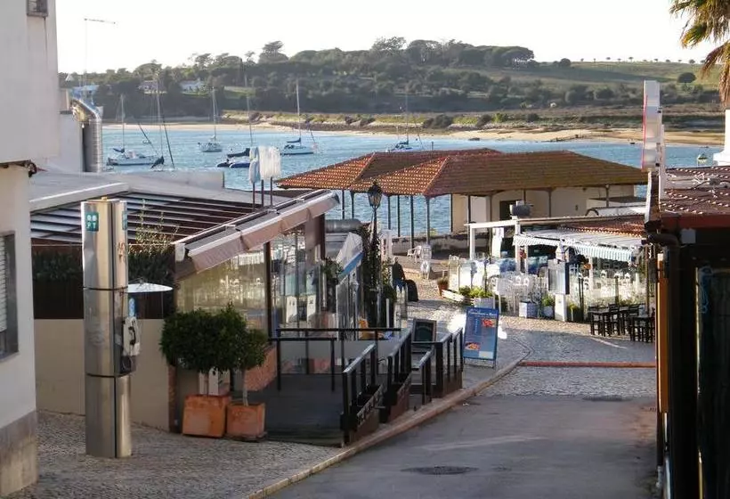 Apartamentos Maralvor