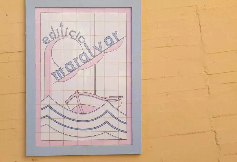 Apartamentos Maralvor