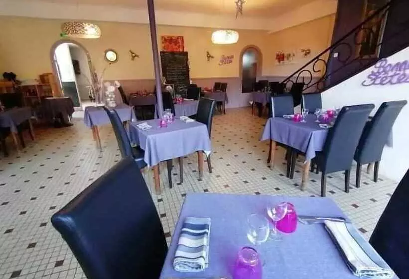 בית מלון כפרי Bayle