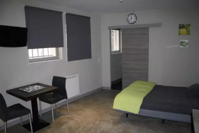 هتل Les Meublés De La Mère Michaud