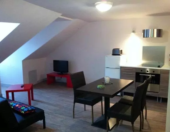 هتل Les Meublés De La Mère Michaud