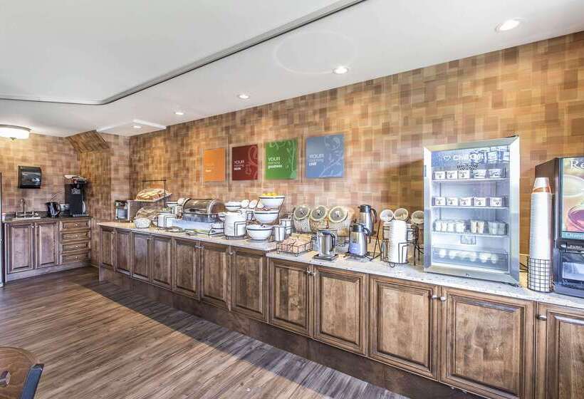 هتل Comfort Inn Gander