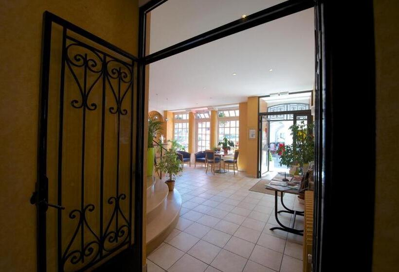 호텔 Logis Hôtel De France