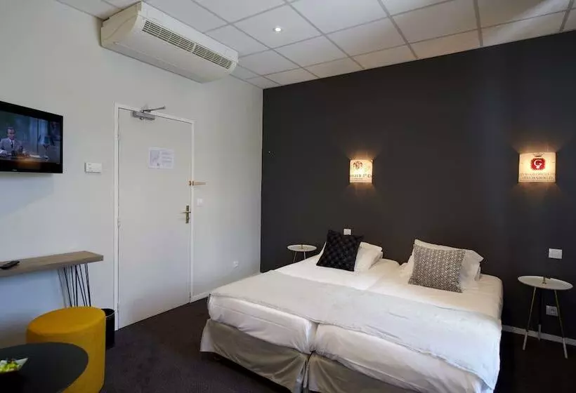 Отель Hôtel De France Beaune