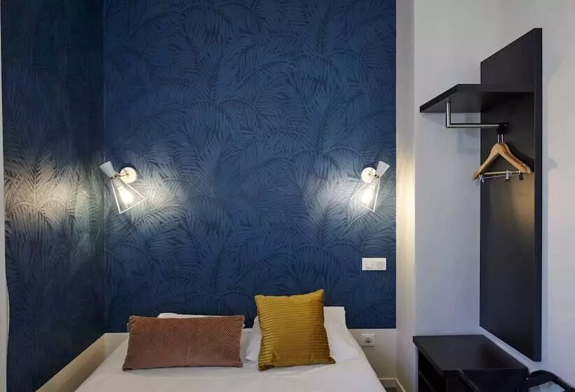 Отель Hôtel De France Beaune