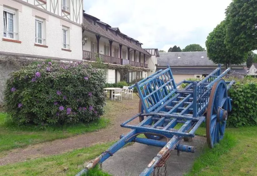 Hotel Hôtel De Tessé