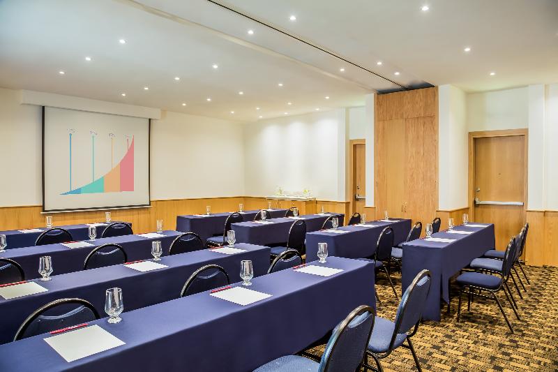 Otel Fiesta Inn Aguascalientes