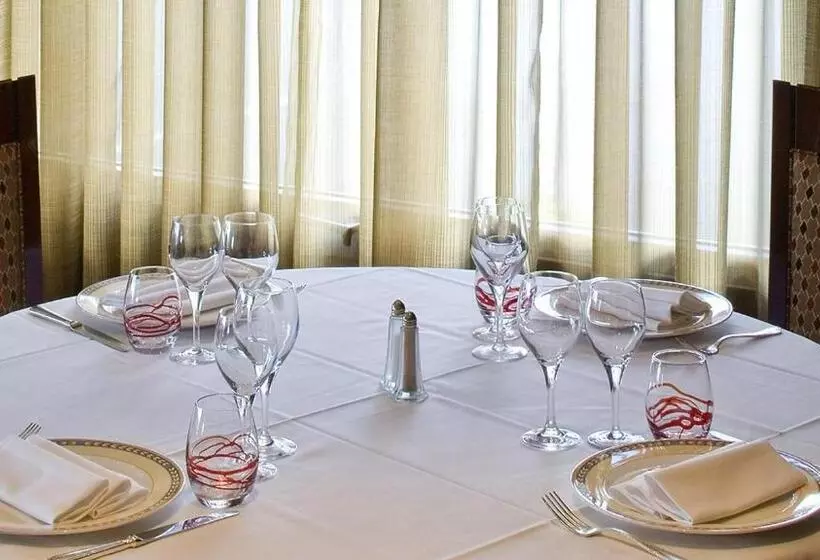 ホテル Hôtel De La Pointe Du Grouin