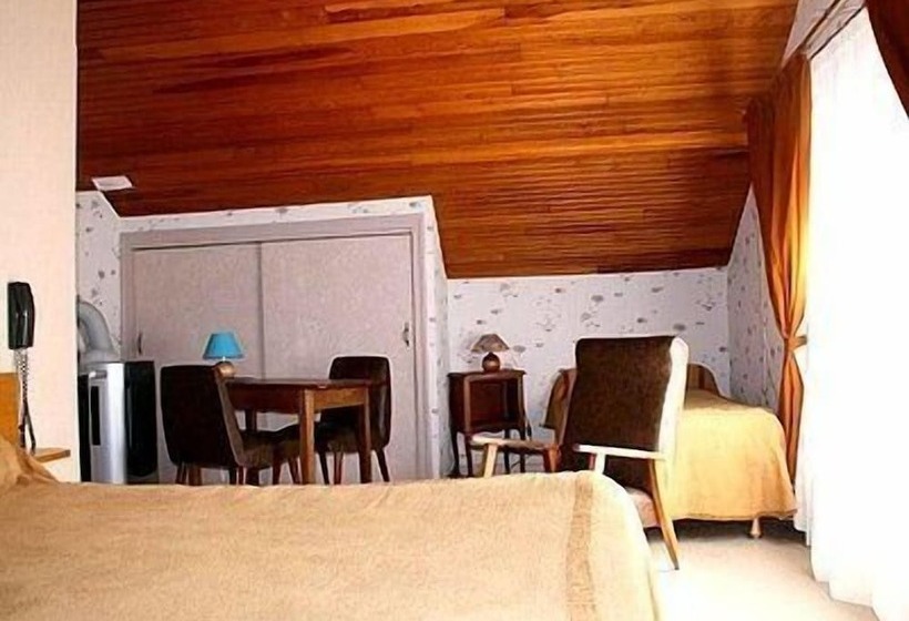 בית מלון כפרי Hôtel Le Portalou